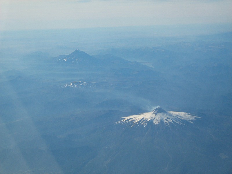 Falklands-Flight---Andean-Volcanoes